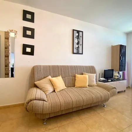 Apartment Bratanov Etara 3 *